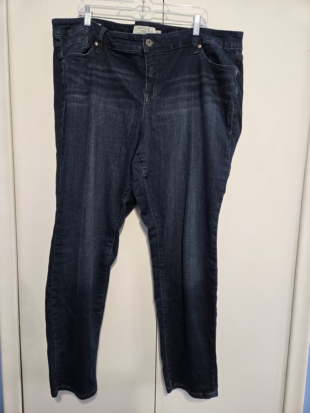 Torrid Boyfriend Jeans Dark Wash Plus Size 22R Distressed Stretch Denim